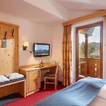 Alpenpanorama 4*