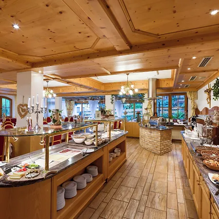 Alpenpanorama Hotel Soll