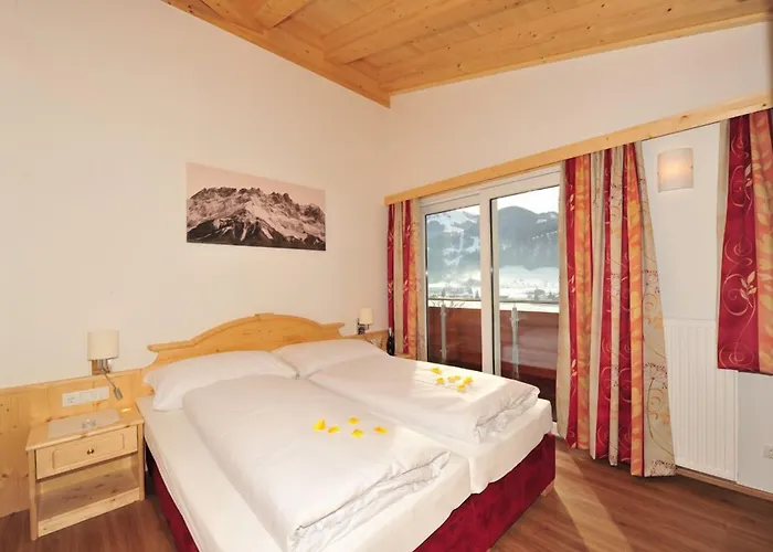 Alpenpanorama Hotel 4*