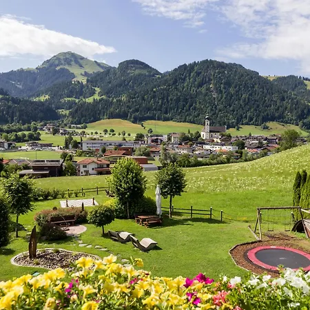 Alpenpanorama 4*